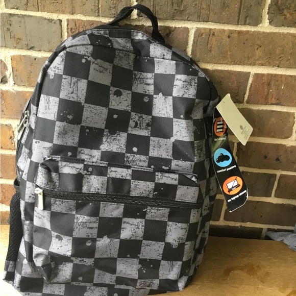 Backpack - Picture 6 of 9